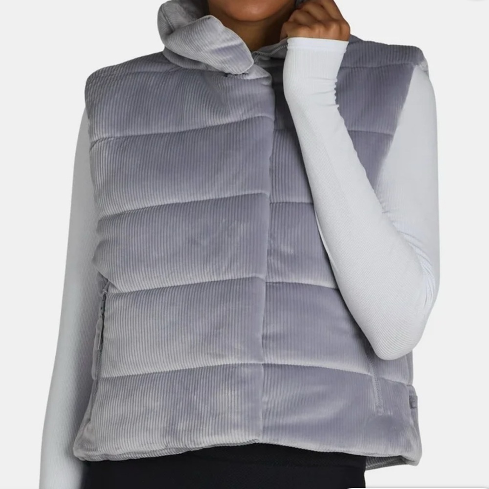 ⬆️➡️🔢Plush Puffer Vest in Light Gray